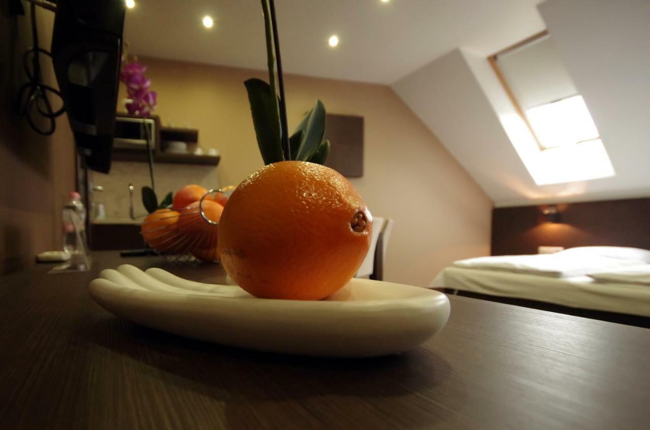 Royal Residence Apartments Gyula Bagian luar foto